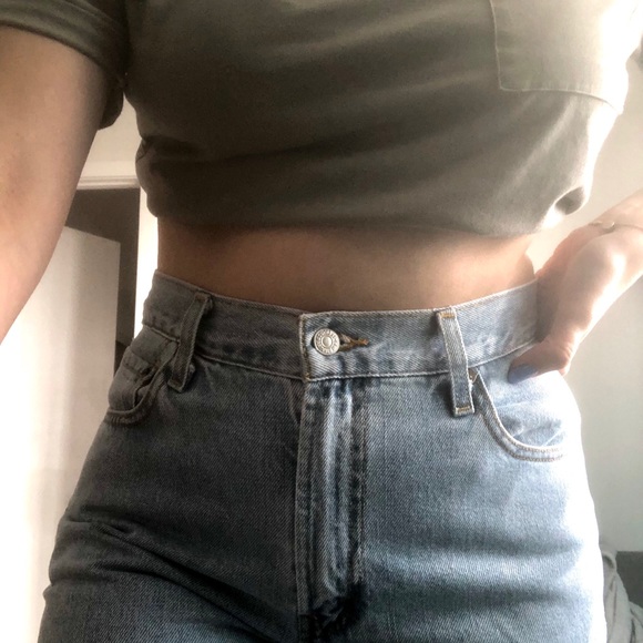 Levis Vintage Stone Washed Boyfriend Jeans - Picture 2 of 5